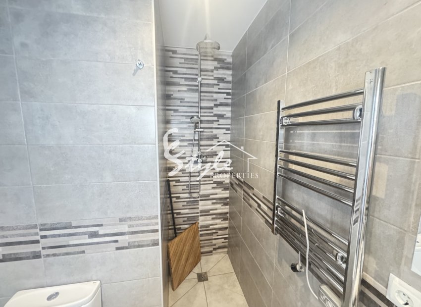 Reventa - Villa - Orihuela-Costa - Blue Lagoon