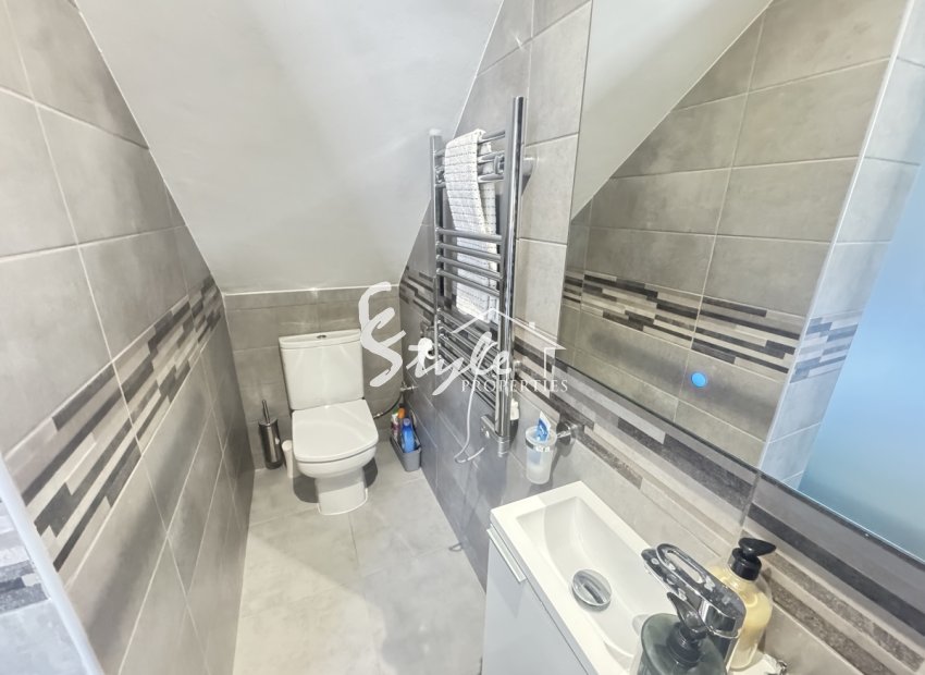 Reventa - Villa - Orihuela-Costa - Blue Lagoon