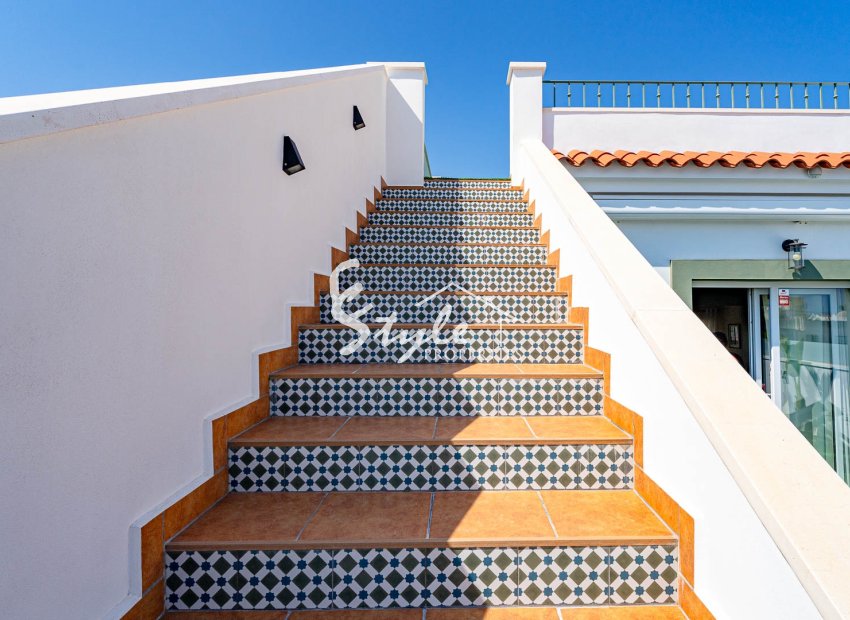 Reventa - Villa - Orihuela-Costa - Blue Lagoon