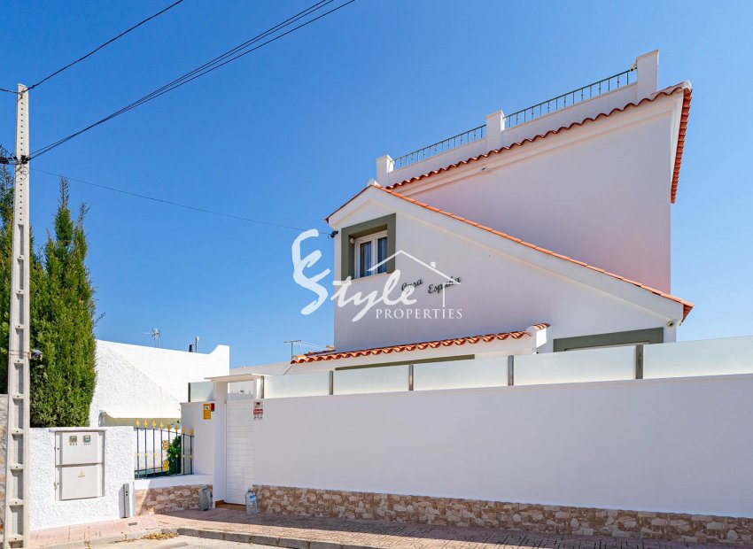 Reventa - Villa - Orihuela-Costa - Blue Lagoon