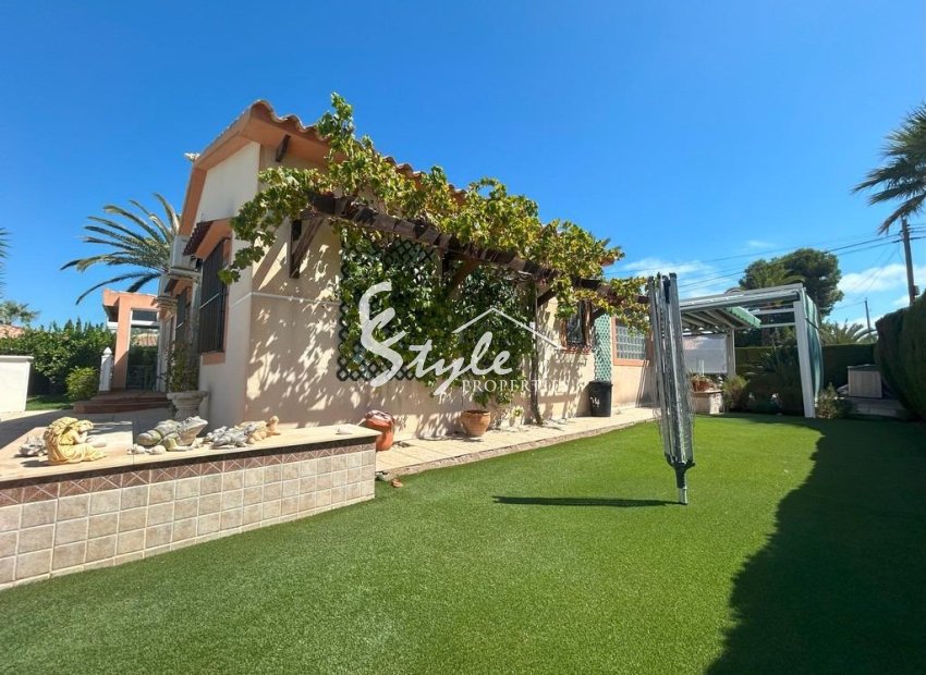 Reventa - Villa - Orihuela Costa  - Cabo Roig