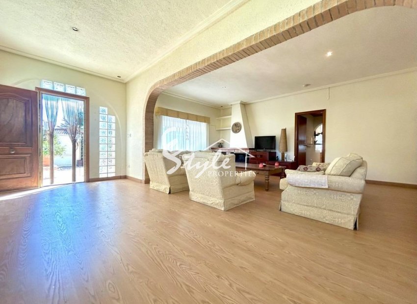 Reventa - Villa - Orihuela Costa  - Cabo Roig