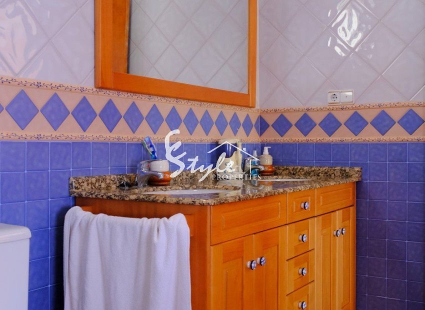 Reventa - Villa - Orihuela-Costa - Correntías Medias