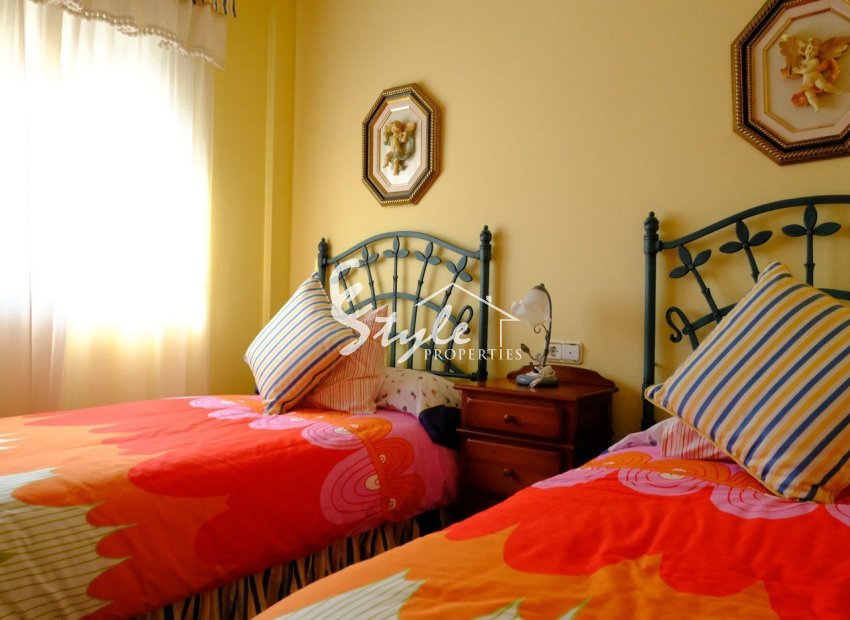 Reventa - Villa - Orihuela-Costa - Correntías Medias