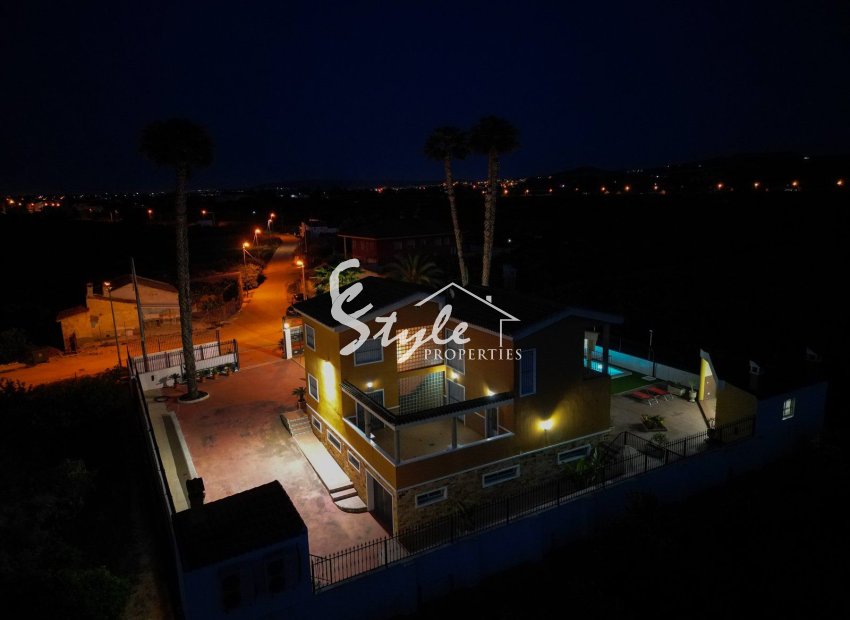 Reventa - Villa - Orihuela-Costa - Correntías Medias