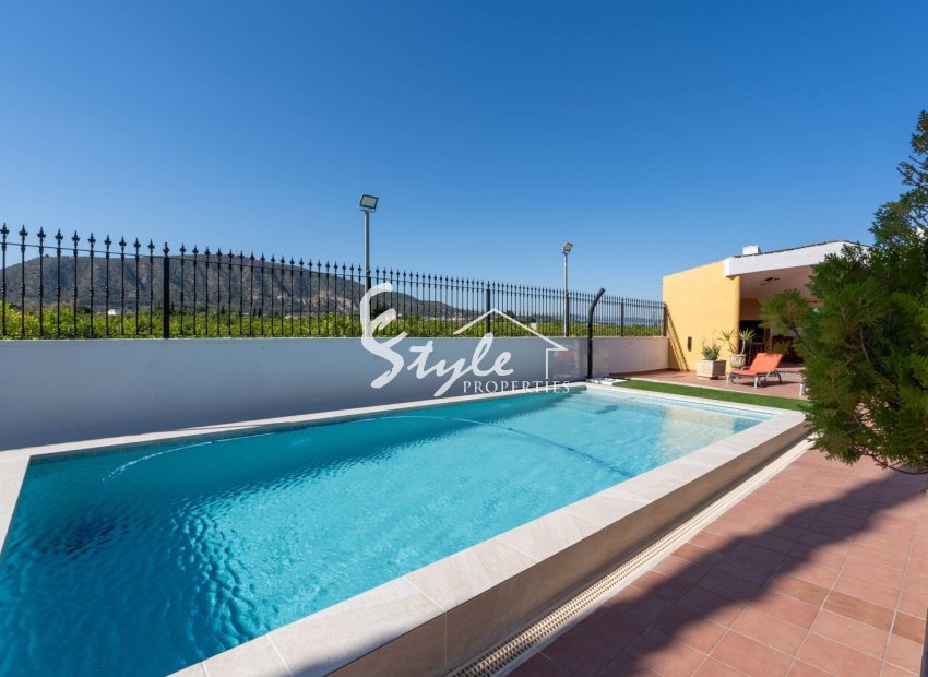 Reventa - Villa - Orihuela-Costa - Correntías Medias