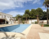 Reventa - Villa - Orihuela Costa  - La Zenia