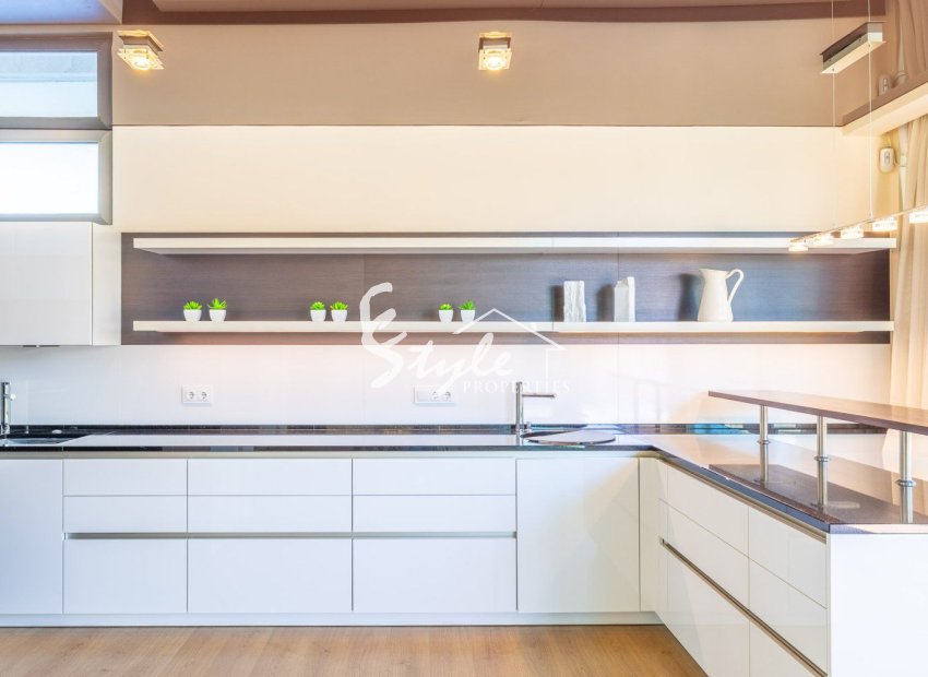 Reventa - Villa - Orihuela Costa  - La Zenia