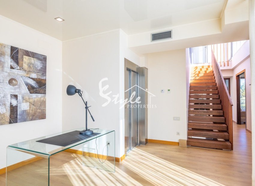 Reventa - Villa - Orihuela Costa  - La Zenia