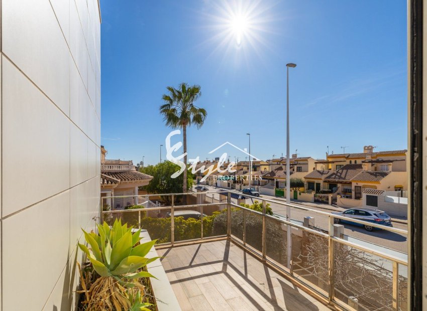 Reventa - Villa - Orihuela Costa  - La Zenia