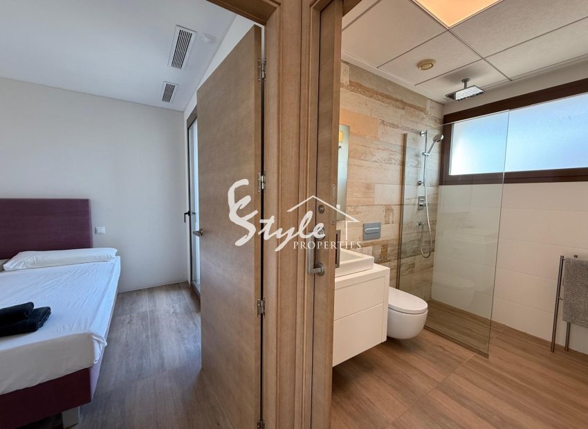 Reventa - Villa - Orihuela-Costa - Las Colinas Golf