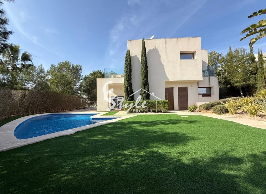 Reventa - Villa - Orihuela-Costa - Las Colinas Golf