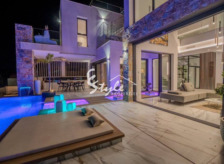 Reventa - Villa - Orihuela Costa  - Las Colinas Golf