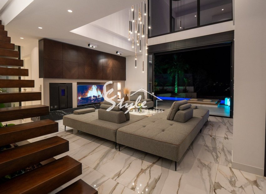 Reventa - Villa - Orihuela Costa  - Las Colinas Golf