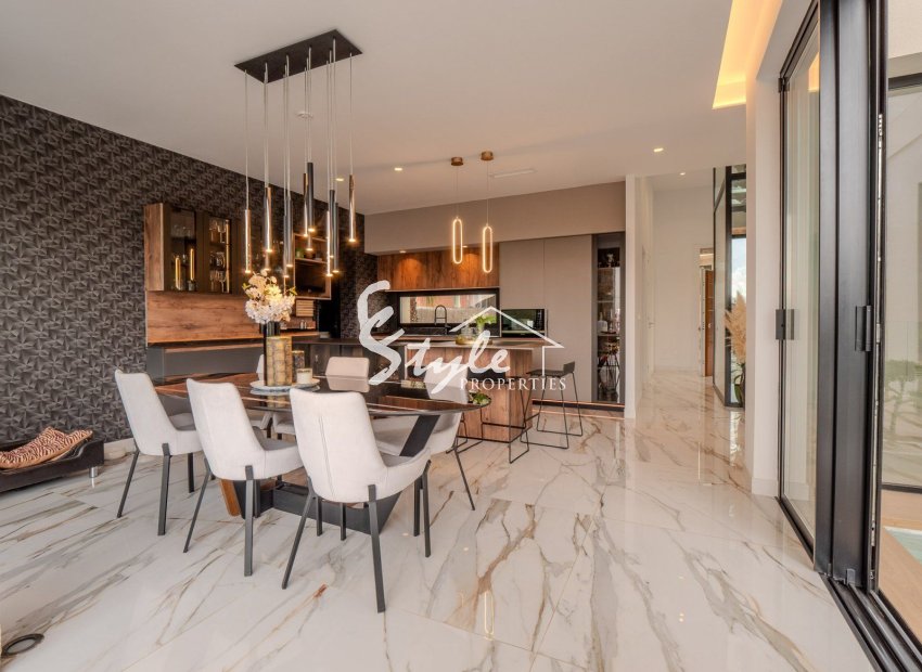 Reventa - Villa - Orihuela Costa  - Las Colinas Golf