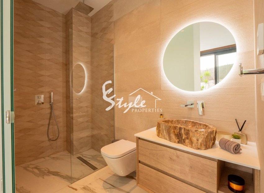 Reventa - Villa - Orihuela Costa  - Las Colinas Golf