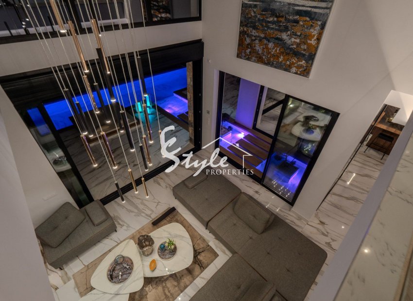 Reventa - Villa - Orihuela Costa  - Las Colinas Golf