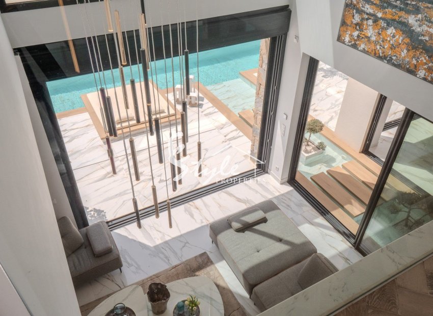 Reventa - Villa - Orihuela Costa  - Las Colinas Golf