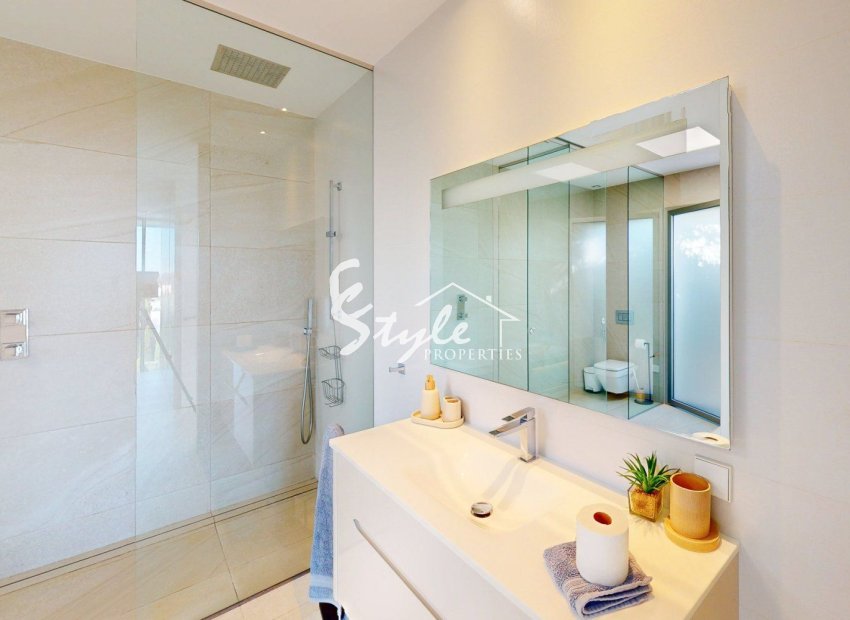 Reventa - Villa - Orihuela Costa  - Las Colinas Golf