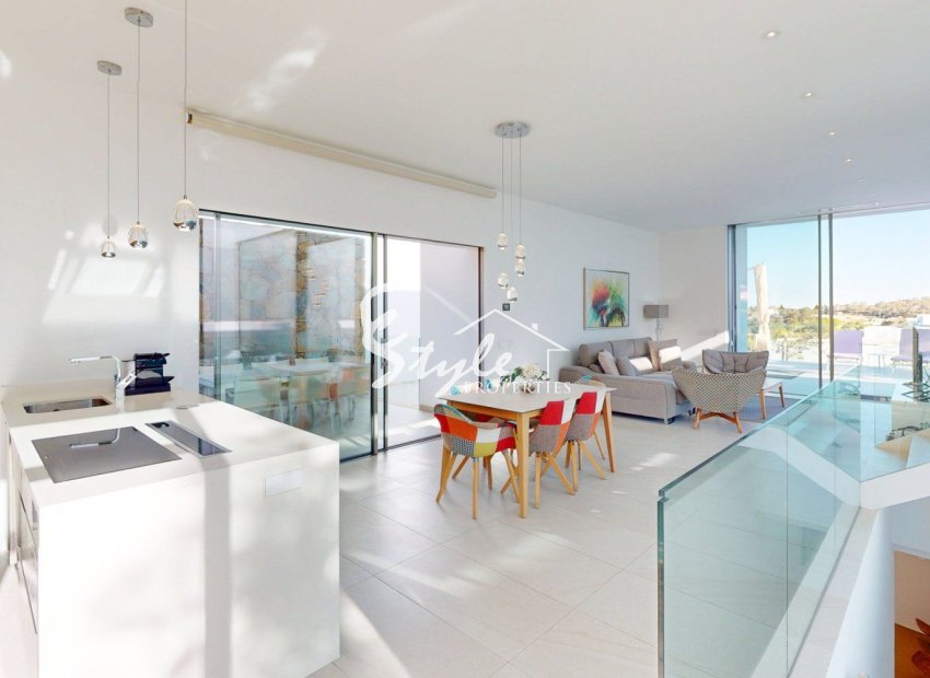 Reventa - Villa - Orihuela Costa  - Las Colinas Golf