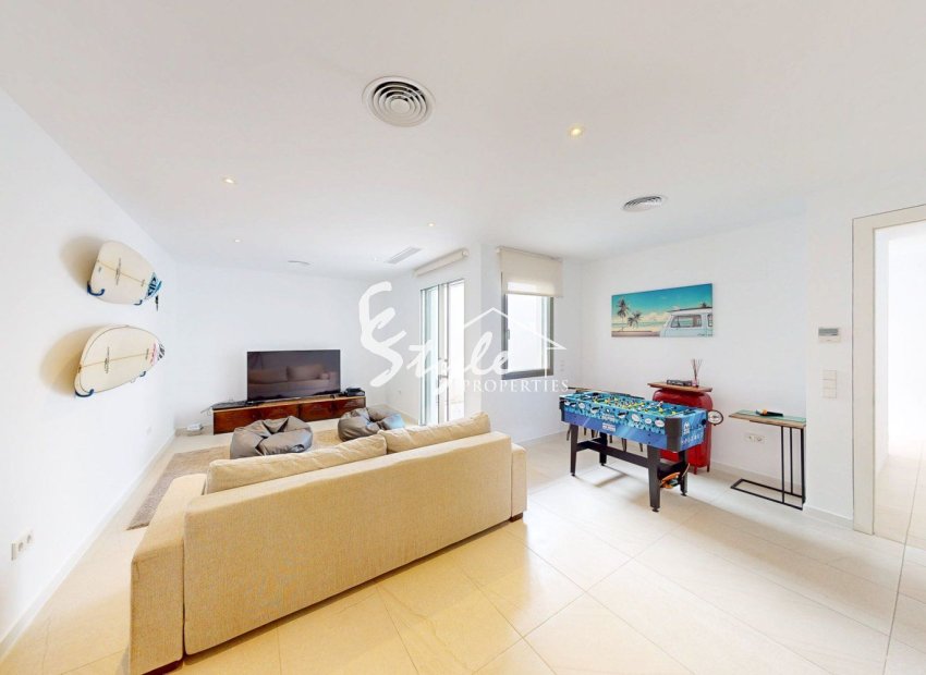 Reventa - Villa - Orihuela Costa  - Las Colinas Golf