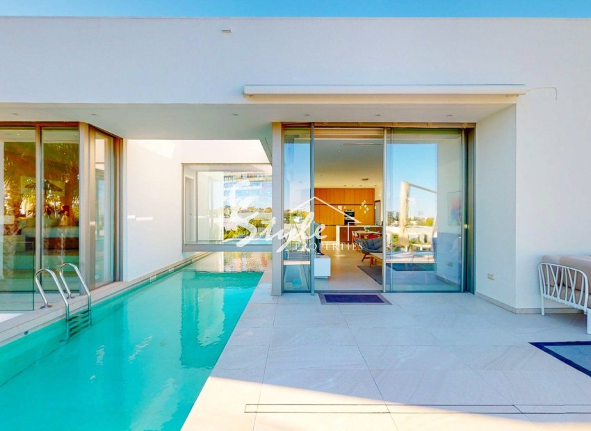 Reventa - Villa - Orihuela Costa  - Las Colinas Golf