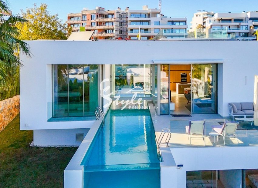 Reventa - Villa - Orihuela Costa  - Las Colinas Golf