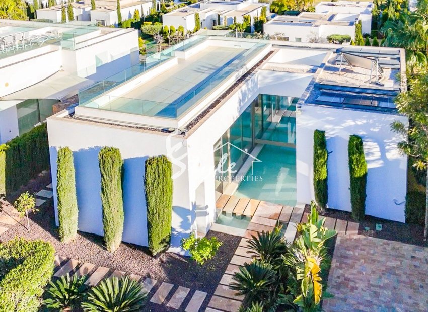 Reventa - Villa - Orihuela Costa  - Las Colinas Golf