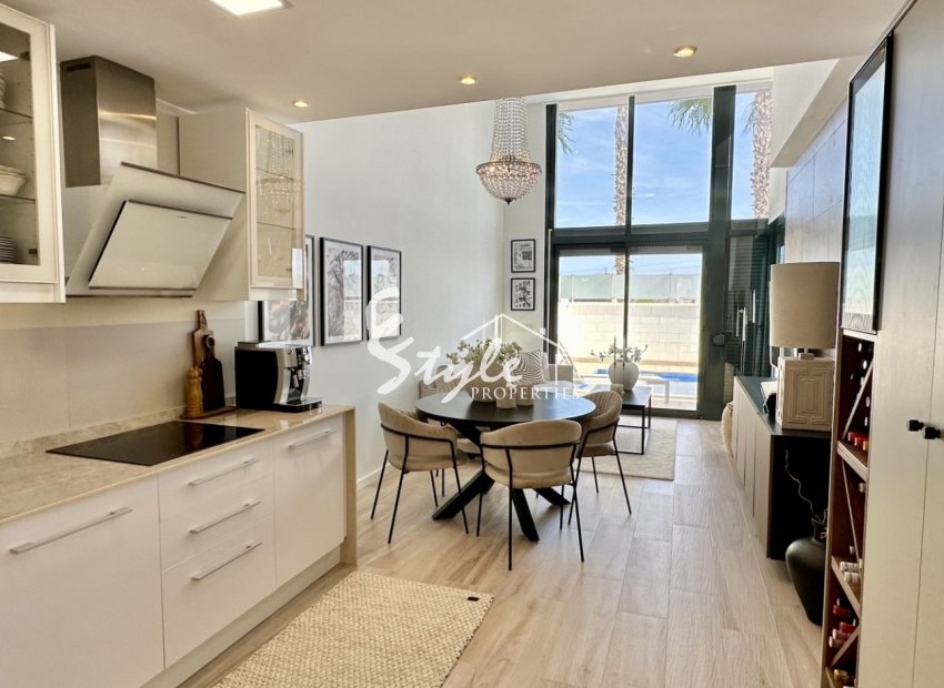 Reventa - Villa - Orihuela Costa  - Lomas de Cabo Roig