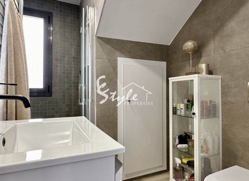 Reventa - Villa - Orihuela Costa  - Lomas de Cabo Roig