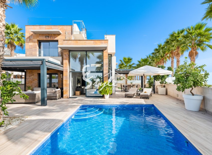 Reventa - Villa - Orihuela Costa  - Lomas de Cabo Roig