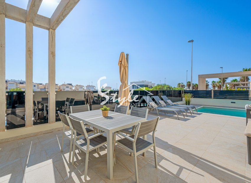 Reventa - Villa - Orihuela Costa  - Lomas de Cabo Roig