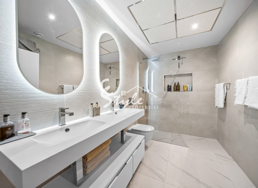 Reventa - Villa - Orihuela Costa  - Lomas de Cabo Roig