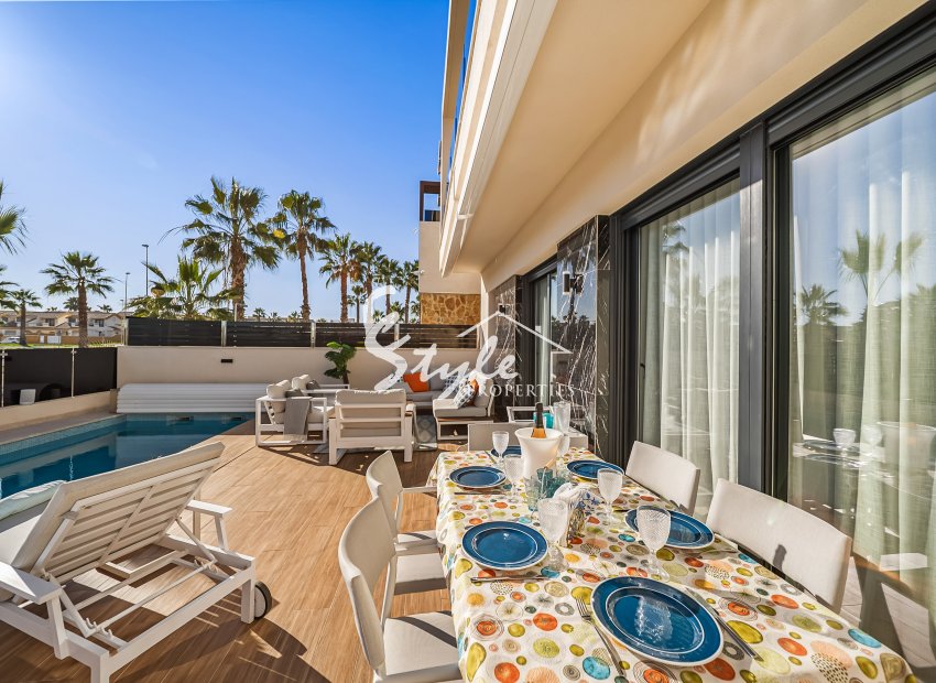 Reventa - Villa - Orihuela Costa  - Lomas de Cabo Roig