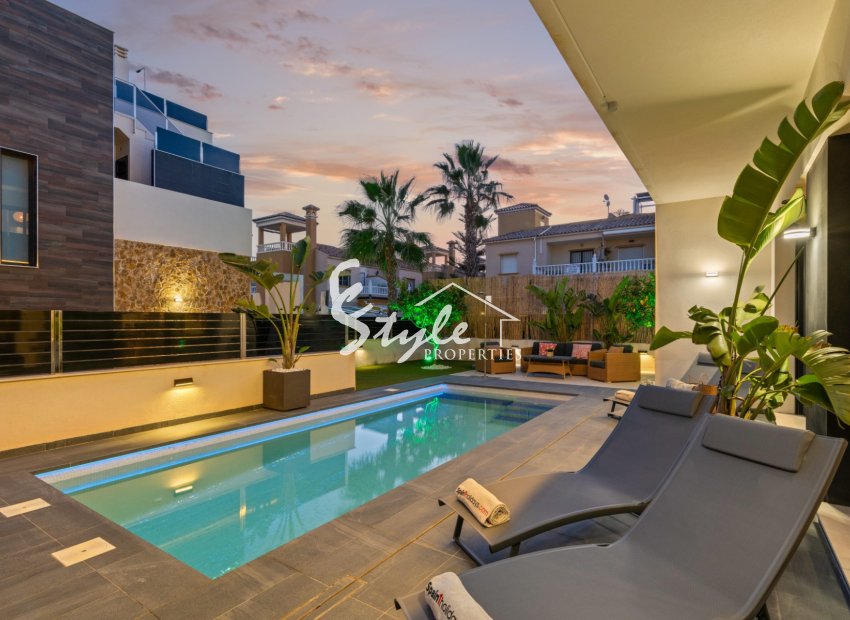 Reventa - Villa - Orihuela Costa  - Lomas de Campoamor