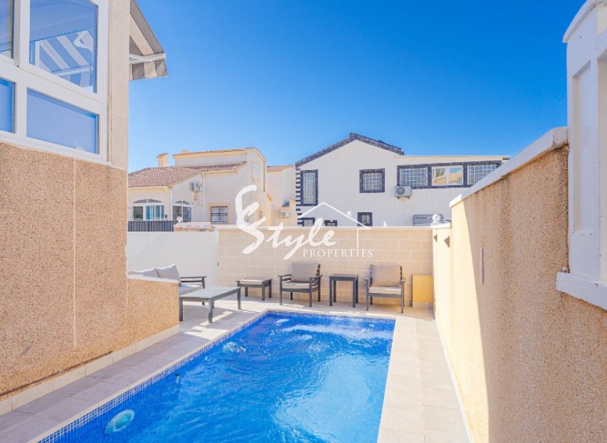 Reventa - Villa - Orihuela Costa  - Los Altos