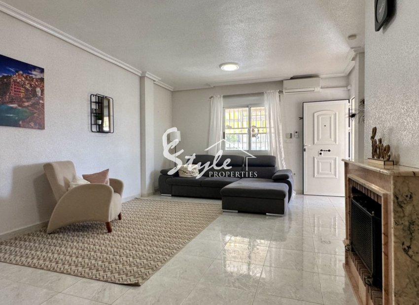 Reventa - Villa - Orihuela Costa  - Los Altos