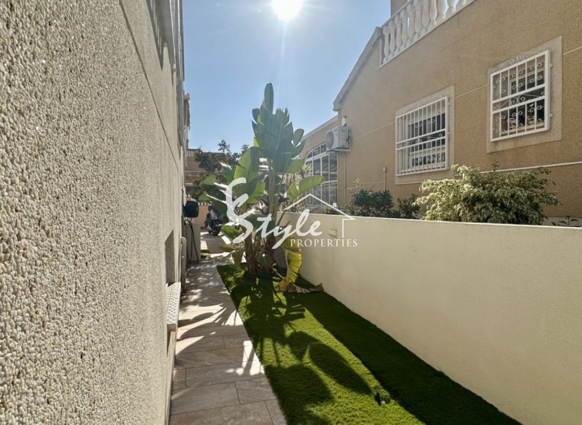 Reventa - Villa - Orihuela Costa  - Los Altos