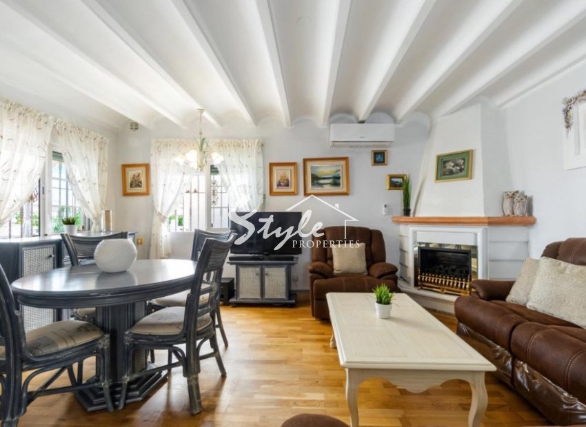 Reventa - Villa - Orihuela Costa  - Playa Flamenca