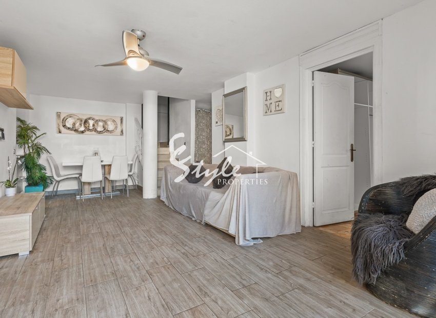 Reventa - Villa - Orihuela Costa  - Playa Flamenca