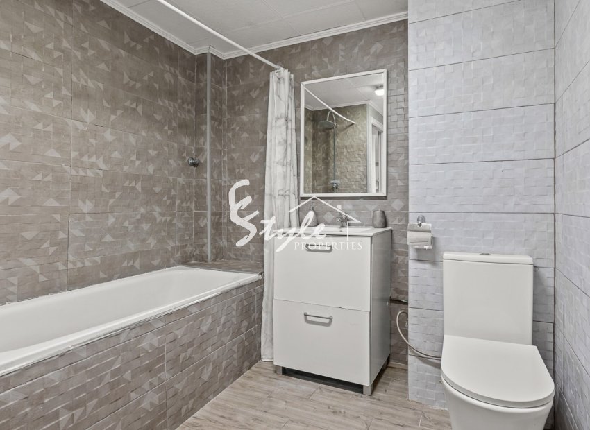 Reventa - Villa - Orihuela Costa  - Playa Flamenca