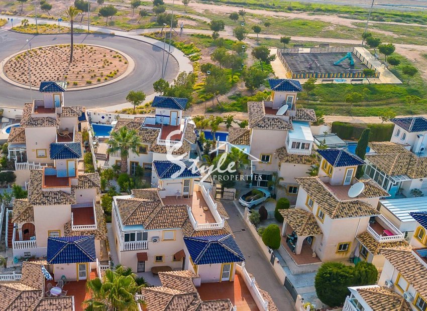 Reventa - Villa - Orihuela Costa  - Playa Flamenca