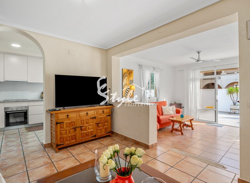 Reventa - Villa - Orihuela Costa  - Playa Flamenca