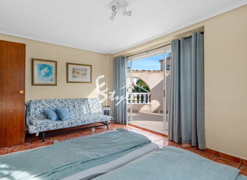 Reventa - Villa - Orihuela Costa  - Playa Flamenca