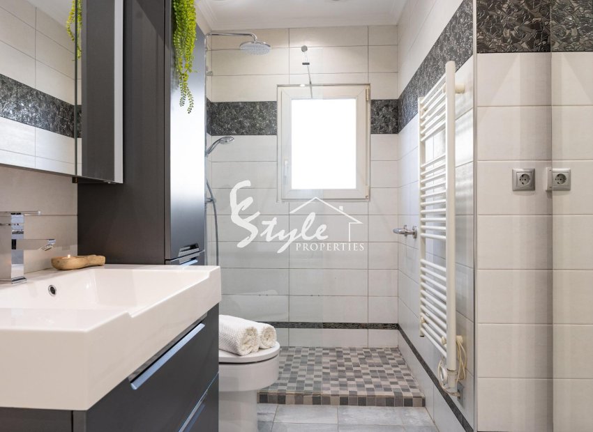 Reventa - Villa - Orihuela-Costa - Playa Flamenca