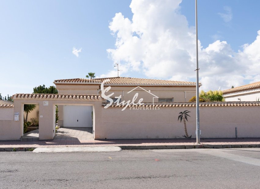 Reventa - Villa - Orihuela-Costa - Playa Flamenca
