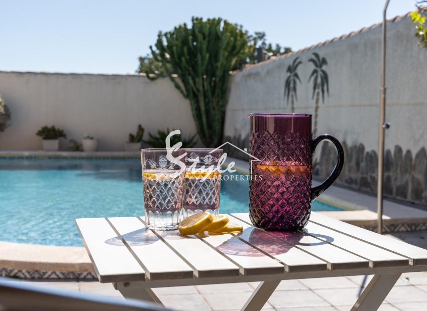 Reventa - Villa - Orihuela-Costa - Playa Flamenca