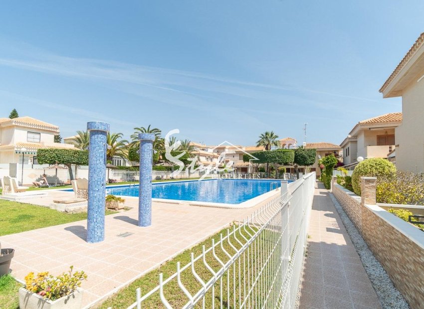 Reventa - Villa - Orihuela-Costa - Playa Flamenca