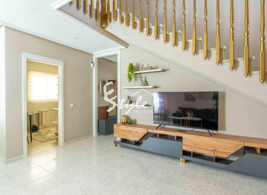 Reventa - Villa - Orihuela Costa  - Punta Prima