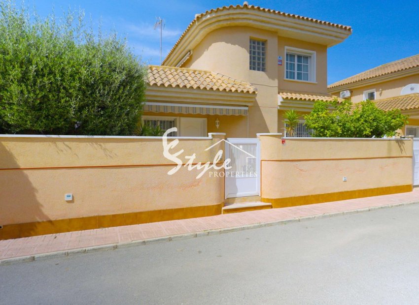 Reventa - Villa - Orihuela Costa  - Punta Prima